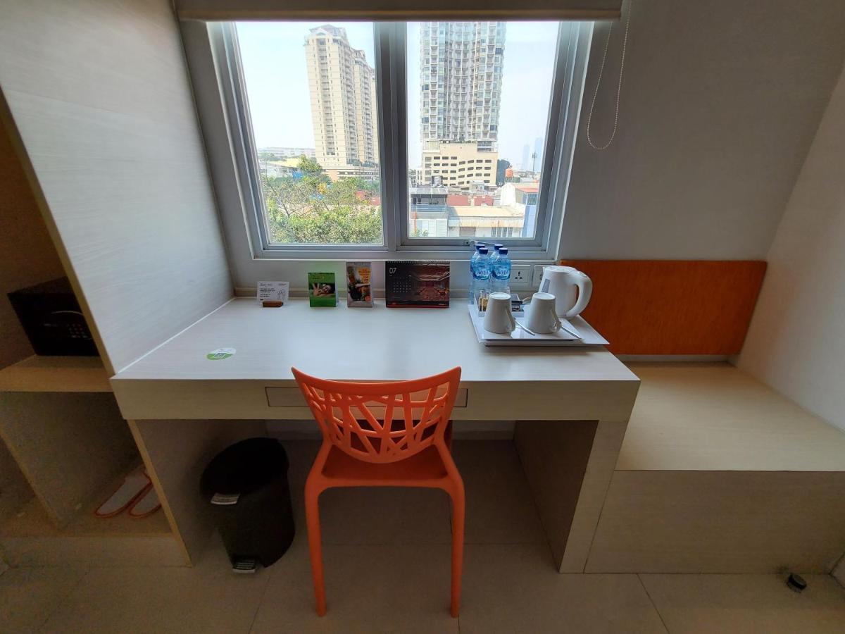 Hotel Zuri Express Mangga Dua Jakarta Exteriér fotografie